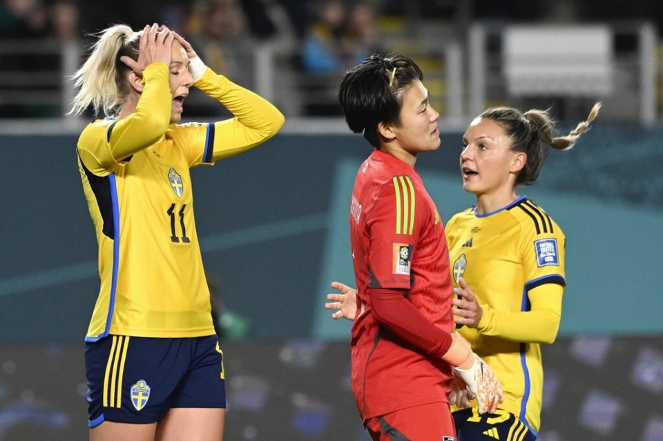 关于转折点！波尔图遗憾出局；德甲窗口期攻防权衡；赛场秩序良好；心理建设被强调的信息