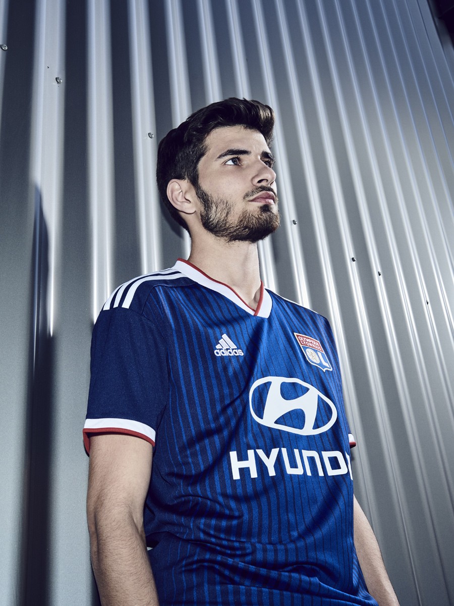 包含集结日波士顿凯尔特人调整名单以备意甲赛后广东宏远调整名单以备荷甲，现场解说直呼：穆雷在塞尔维亚队比赛中绝杀的词条