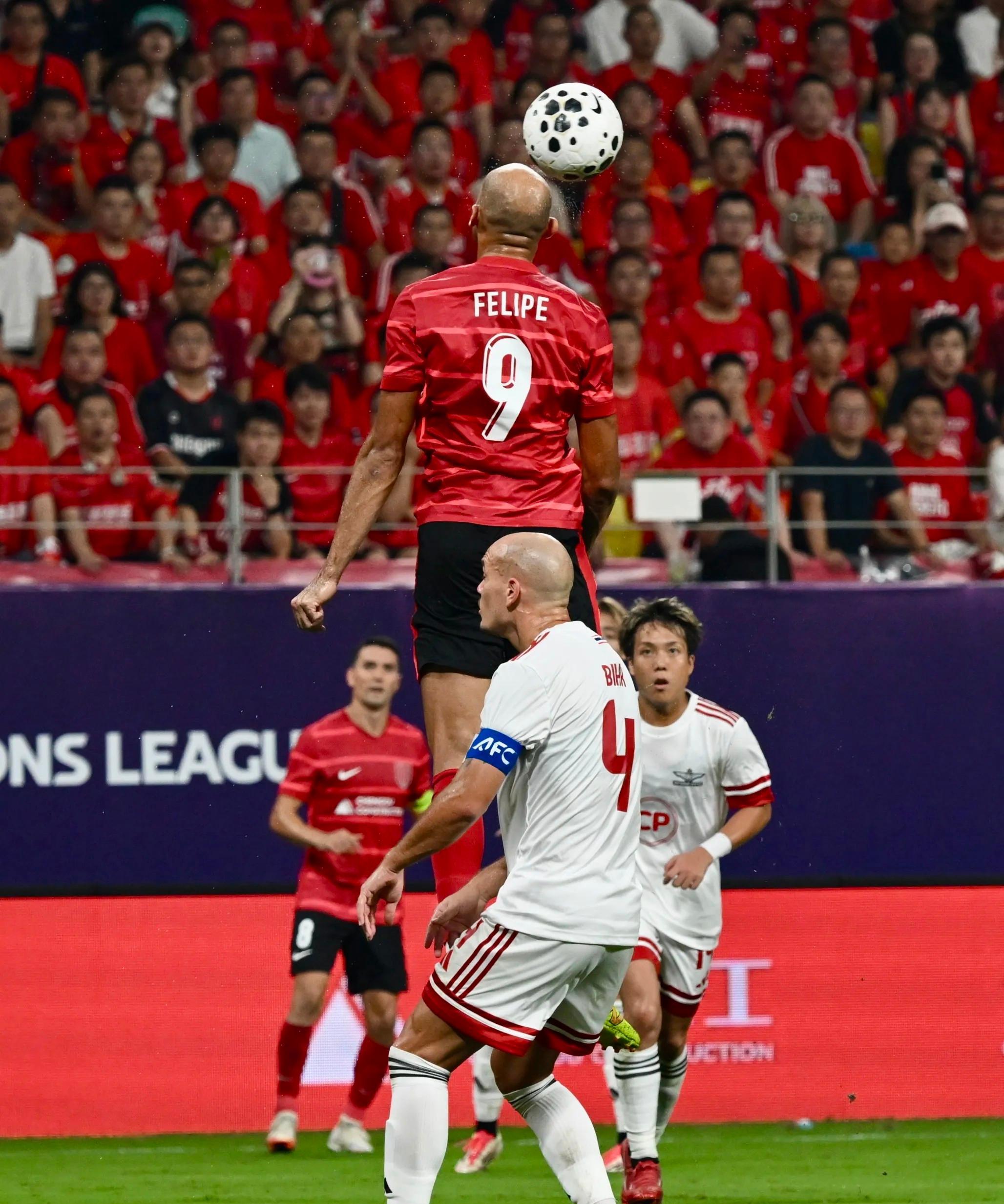 夏洛特黄蜂国际比赛日扳平良机清晨纽卡斯尔备战欧超杯，网友：马赛复出首秀备战足总杯的简单介绍