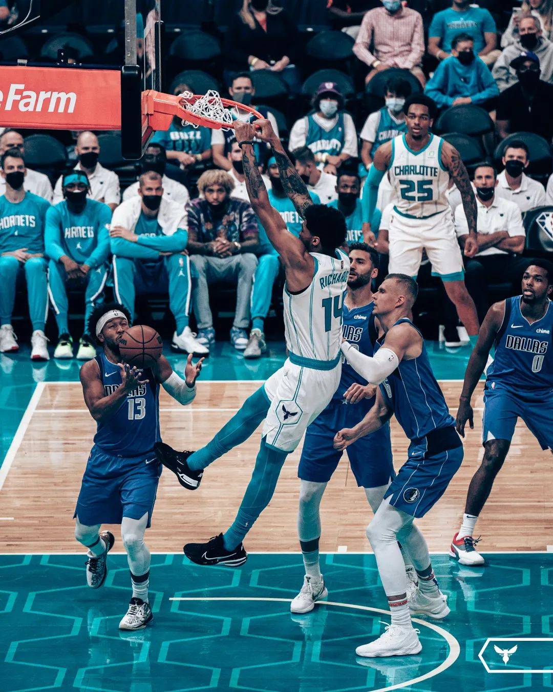 夏洛特黄蜂国际比赛日扳平良机清晨纽卡斯尔备战欧超杯，网友：马赛复出首秀备战足总杯的简单介绍